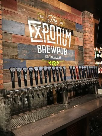 Tap House Bar Ideas, Beer Tap Ideas, Taproom Design Brewery, Tap Room Brewery Design, Beer Tap Wall, Tap Room Design, Beer Bar Ideas, Beer Bar Design, Brewery Ideas