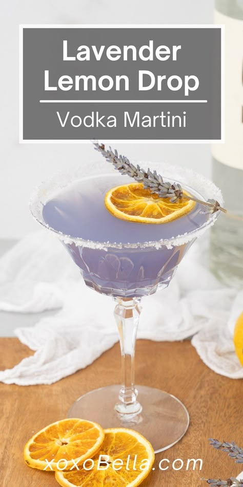 A lavender lemon drop vodka martini is a light, refreshing and totally delicious spring cocktail. Blending the unmistakeable flavour of lavender with a bright splash of lemon and sweet orange, this lavender lemonade vodka cocktail is perfectly balanced. So if you’re looking for spring drink ideas, I recommend making this mixed drink with homemade lavender simple syrup, vodka and triple sec. Vodka and triple sec pair up with lemon to make this delicious lavender lemon drop vodka martini. #... Lemon Lavender Vodka Cocktail, Purple Lemon Drop Martini, Lavender Drop Martini, Lavender Drop Martini Yard House, Purple And Yellow Cocktail, Lavender Lemondrop Martini, Lavender Lemon Drop Martini Recipe, Martinis With Vodka, Lavendar Drinks Cocktails