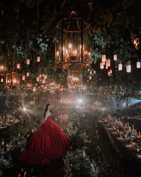 Red Enchanted Forest Theme, Dark Debut Theme, Debut Themes Ideas, Garden 18th Birthday Party, Crazy Rich Asians Debut Theme, Mulan Quinceanera Theme, Debut Motif Ideas, Enchanted Debut Theme, Debut Venue Design