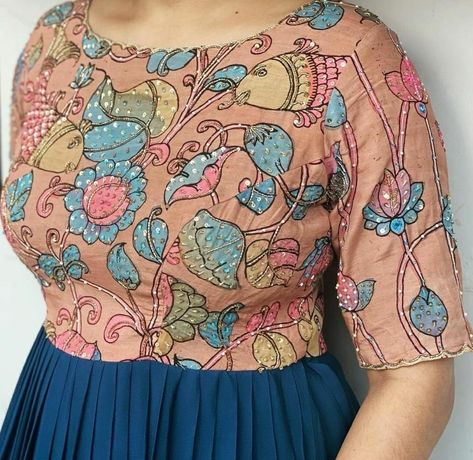 Pen Kalamkari Frocks For Women, Pen Kalamkari Long Frocks, Pen Kalamkari Dresses Anarkali, Pen Kalamkari Dresses, Kalamkari Tops, Ladies Frock Design, Kalamkari Dress, Blue Blouse Designs, Kalamkari Dresses