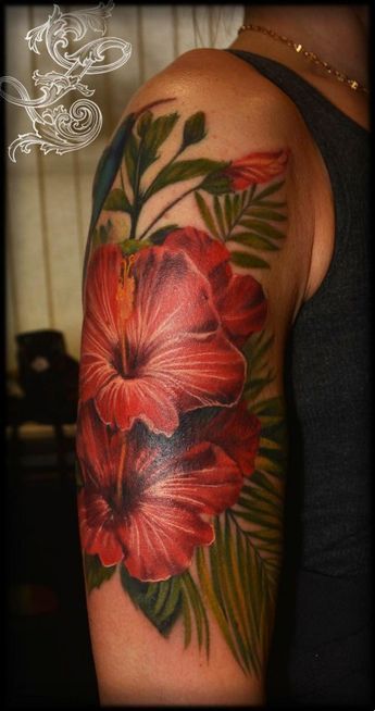 Roses And Hibiscus Tattoo, Red Flower Sleeve Tattoo, Hawaiian Flower Tattoos Sleeve, Hibiscus Flower Tattoos Sleeve, Flower Back Tattoo Women, Blue Flowers Tattoo, Red Sleeve Tattoo, Wolf Sketch Tattoo, Exotic Flower Tattoos