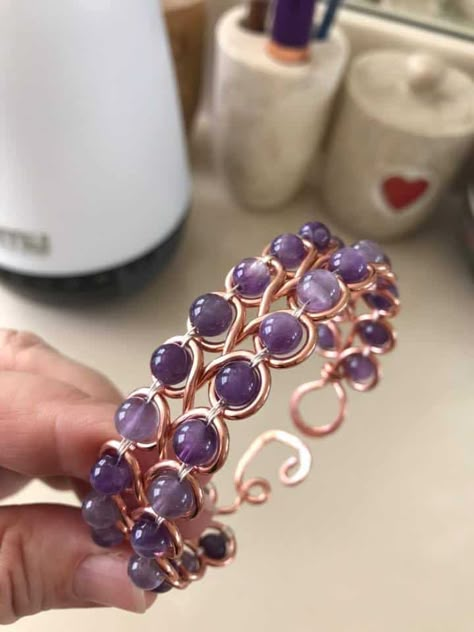 Amethyst Bangle, Bijoux Fil Aluminium, Wire Bracelets, Wire Jewellery, Wire Wrapped Bracelet, Diy Wire Jewelry, Jewelry Clasps, Wire Work Jewelry, Wrap Jewelry