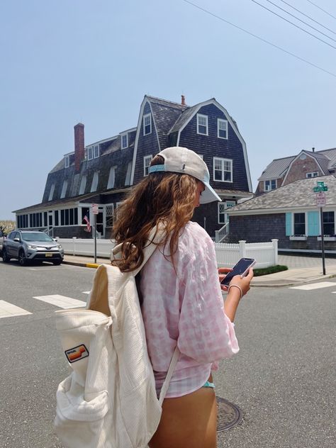 Coastal Fits, Belly Summer, Solo Summer, Flowy Linen Pants, Costal Granddaughter, Hamptons Aesthetic, Hamptons Summer, Seaside Park, Summer Movie