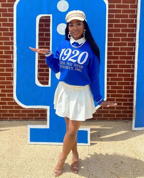 zeta phi beta • Instagram Zeta Phi Beta Photoshoot, Zeta Phi Beta Outfits, Zeta Amicae, Greek Paraphernalia, Zeta Phi Beta, All White Outfit, Legally Blonde, Kitty Kitty, April 21