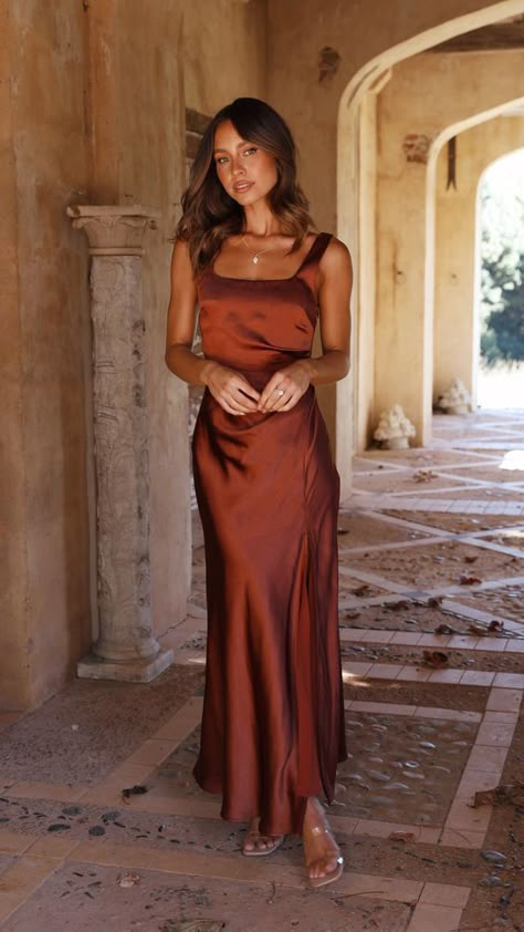 Autumn Formal Dress, Orange Formal Outfit, Rust Formal Dress, Satin Dress Outfit, Rust Color Dress, Fall Wedding Bridesmaids, Rust Bridesmaid Dress, Copper Dress, Minimal Jewellery