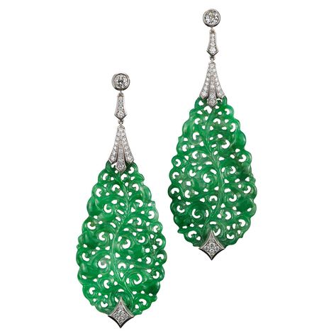 Fred Leighton Carved Jade and Diamond Foliate Pendant Earrings | From a unique collection of vintage dangle earrings at https://www.1stdibs.com/jewelry/earrings/dangle-earrings/ Jade Pendant Design, Jade Earrings Drop, Art Deco Jewelry Rings, Fred Leighton, Carved Jade, Jade Earrings, Jade Carving, Jade Jewelry, Antique Earrings