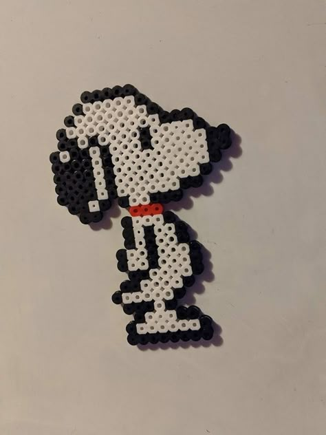 Snoopy Melty Beads, Perler Bead Marvel Pattern, Squirrel Perler Bead Pattern, Snoopy Fuse Beads, 29 By 29 Perler Beads, Anime Bead Patterns, Fuze Beads Patterns, Snoopy Perler Bead Pattern, Perler Beads Ideas Disney