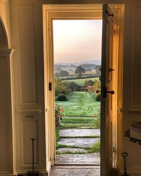 Decor Inspiration | English Countryside Charm: Jasper Conran’s 17-Century Dorset Manor Cottage Aesthetic, Jasper Conran, Countryside House, British Countryside, English Country House, Window View, World Of Interiors, English Countryside, English Cottage