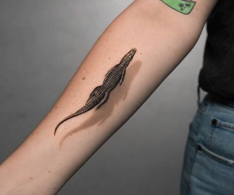 Illusion Tattoo, Alligator Tattoo, Crocodile Tattoo, Indian Feather Tattoos, Swimming Tattoo, Illusion Tattoos, Optical Illusion Tattoos, Butterfly Hand Tattoo, Mastectomy Tattoo