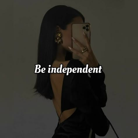 Independent Women Wallpaper, Confident Women Quotes, Aesthetic Money, Independent Girls, Be Independent, High Value Woman, Vision Board Images, Manifesting Vision Board, Badass Aesthetic