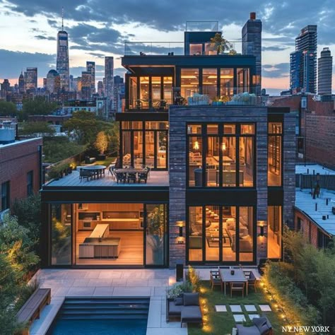 Brooklyn New York Modern Penthouse Luxury Exterior, Industrial Penthouse Exterior, Penthouse Exterior Modern, Nyc Penthouse Exterior, New York Townhouse Exterior, Luxury Penthouse Exterior, Modern Penthouse Exterior, Modern Penthouse Luxury, Penthouse Exterior