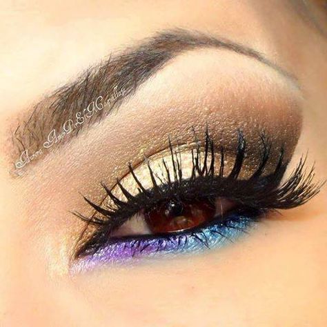 nice color choice Eyelid Makeup, Make Eyes Pop, Deep Set Eyes, Photos Of Eyes, Mineral Eyeshadow, Winter Makeup, Beauty Eyes, I Love Makeup, Makeup Designs