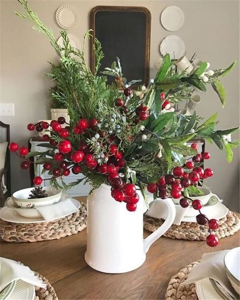 Diy Christmas Door Decorations, Diy Christmas Door, Christmas Centerpieces Diy, Have Inspiration, Christmas Home Decor, Winter Home Decor, Christmas Door Decorations, Christmas Table Settings, Noel Christmas