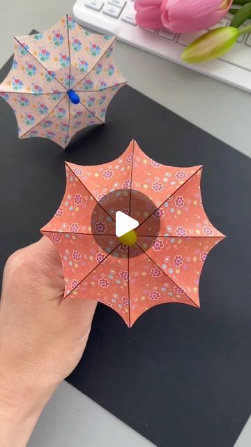 Diy Paper Umbrella How To Make, Origami Ideas For Kids, Craft Ideas For Kids With Paper, Crafting With Paper, How To Make Umbrella With Paper, How To Make Paper Craft, How To Make Paper Things, Art And Craft Ideas With Paper, New Crafts For 2024