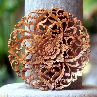 Art Sculpture En Bois, Wall Medallion, Carved Wall Art, Wood Relief, Cnc Router Projects, Yoga Studio Design, Wood Wall Sculpture, Relief Carving, Wooden Wall Panels