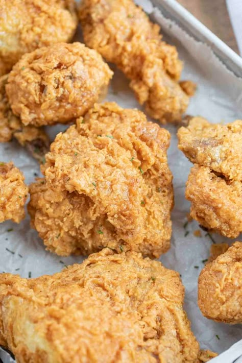 Super Crispy Fried Chicken Crispy Fried Chicken Recipe, Best Fried Chicken Recipe, Fried Chicken Dinner, Chicken Breast Crockpot, Chicken Breast Crockpot Recipes, Crispy Chicken Recipes, Chicken Food Recipes, Pasta Food Recipes, Crockpot Chicken Breast