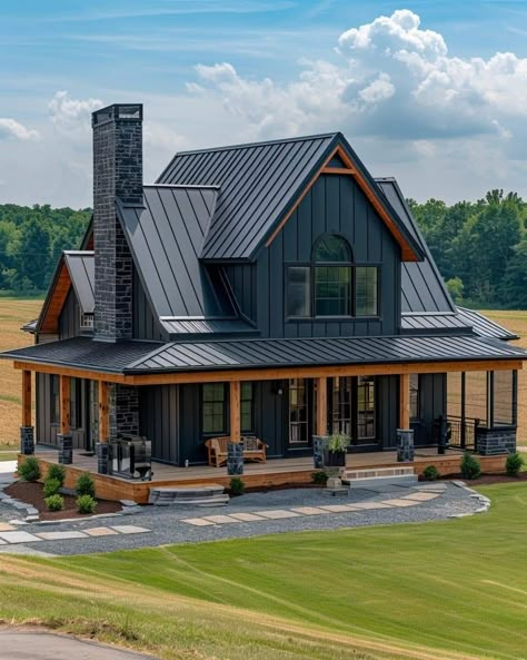 Black Houses, Barn House Design, Barn Style House Plans, Dream Life House, Farmhouse Style House Plans, Barn Style House, House Plans Farmhouse, Front Porches, Farmhouse Exterior