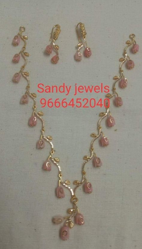 Tulip beads set Coral Beads Jewellery Indian Gold, Tulip Coral Beads Jewellery, Ruby Pumpkin Beads Jewellery Indian, Tulip Beads Necklaces, Beads Necklace Indian, Coral Tulips Jewellery, Necklace Tulips, Coral Tulips, Tulip Beads