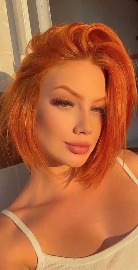 Tuns Bob Lung, Cheveux Oranges, Red Hair Inspiration, Hair Color Orange, Red Hair Woman, Ginger Hair Color, Red Haired Beauty, Dyed Hair Inspiration, Copper Hair Color