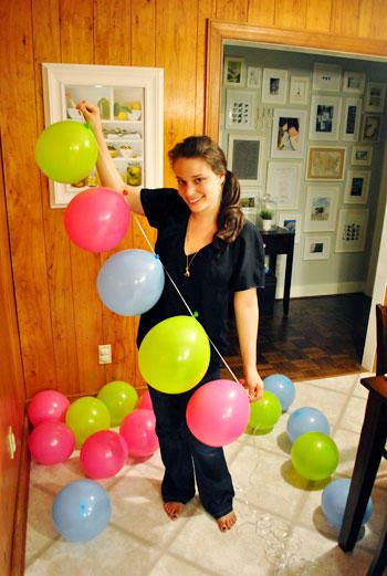 Theme Carnaval, Hosting Ideas, Party Hosting, Young House, Office Birthday, Brain Surgery, Baby Center, Throw A Party, Balloon Diy