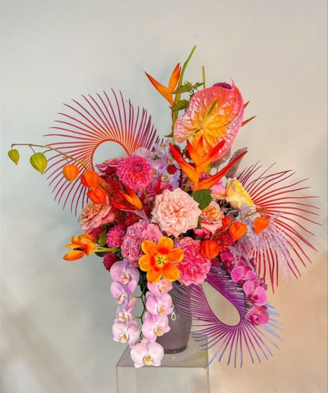 November Bouquet Wedding, Colorful Flowers Arrangements, Tropical Wedding Flowers, Floral Composition, Boquette Flowers, Modern Flower Arrangements, Bright Wedding, Nothing But Flowers, Fresh Flowers Arrangements