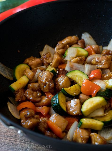 Honey Garlic Chicken Stir Fry Easy Stir Fry Chicken Recipes, Steak Wok Recipes, Healthy Meat Recipes Dinners, What Should I Make For Dinner, Easy Asian Recipes Healthy, Chicken Stir Fry Recipes, Honey Garlic Chicken Stir Fry, Stir Fry Easy, Easy Honey Garlic Chicken