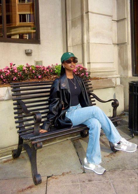 Street Style 2024 Summer Trends, Black Clean Girl Aesthetic Outfits, Elevated Basics Outfit, Rainy Day Outfit Black Women, Stylish Outfits Casual, Outfit Ideas Casual, Cute Outfit Ideas, Cute Modest Outfits, Effortlessly Chic Outfits