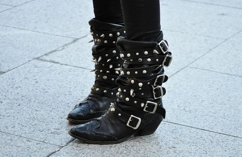 obsessed Studded Boots, Cowboy Boot, Shoe Obsession, Shoes Boots, Dream Closet, Cowboy, My Style, Wardrobe, Boots