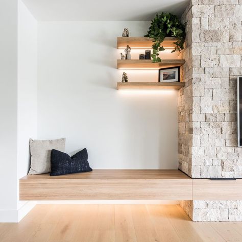 DESIGN DC on Instagram: “SLIDING into Wednesday with a bench seat and floating shelves 🙌🏻 📷 @mayphotography_au” Floating Bench Seat Fireplace, Floating Bench Living Room, Built In Floating Bench, Fireplace Bench Seating Built Ins, Bench Next To Fireplace, Floating Bench Seat, Beach Shack Living Room, Rancher Remodel, Fireplace Storage