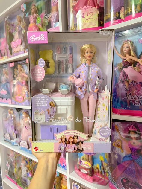 2000 Barbie, Barbie Happy Family, Nostalgia 2000s, Barbie Playsets, Barbie Car, Old Barbie, Barbie 2000, Barbie Room, Barbie Sets