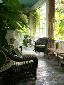 A blog about beautiful easy landscapes for homeowners. Visual Vamp, Southern Porches, Sun Porch, Decks And Porches, The Porch, Wicker Furniture, Greenhouses, Porch Patio, Back Porch