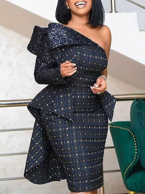 Midi Dress Elegant Midi Dress, Sukienki Plus Size, Ankara Dress Styles, Short African Dresses, Ankara Gown Styles, Elegant Midi Dresses, Ankara Dresses, African Styles, Photo Beautiful