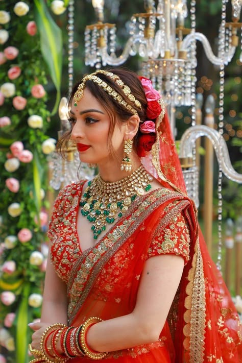 Sandeepa Dhar, Latest Bridal Lehenga Designs, Indian Bride Makeup, Indian Wedding Bride, Bridal Lehenga Designs, Bridal Makeup Images, Latest Bridal Lehenga, Indian Bridal Photos, Indian Bride Outfits