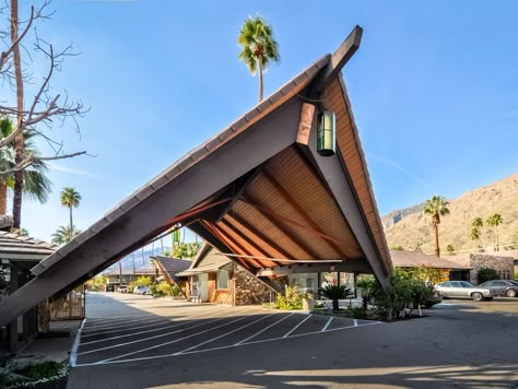 Tiki Culture, Palm Canyon, Los Angeles Architecture, Googie Architecture, Bamboo Architecture, Gates Design, Entrance Gates Design, Entrance Gate, California Road Trip