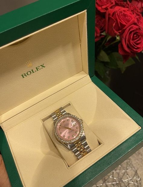 Expensive Stuff, Rolex Watches Women, Rolex Women, Fancy Watches, Expensive Jewelry Luxury, Luxe Jewelry, Expensive Watches, Jewelry Accessories Ideas, Rolex Watch