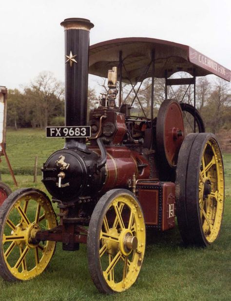 1922 Aveling-Barford 3nhp 6 ton Traction Engine "Jasper" Steam Tractor, Traction Engine, Antique Tractors, Old Tractors, Steam Engines, Steam Engine, Commercial Vehicle, Wagons, Tractor