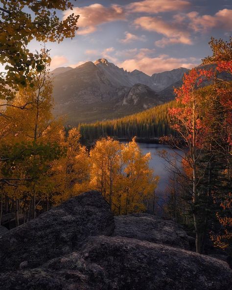 Autumn Sunrise, Beautiful Landscape Photography, Mountains Photography, The Rockies, Mountain Photography, Autumn Nature, Autumn Scenery, Colorado Mountains, Rocky Mountain National