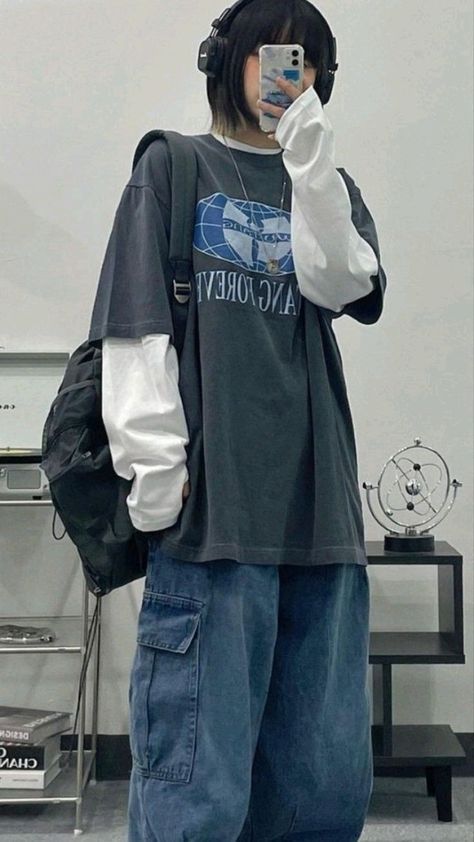 Korean Oversized Outfit, Tomboy Fits, Pakaian Hipster, Baggy Outfit Ideas, Boyish Outfits, Beauty Haul, Baggy Clothes, Trendy Outfits For Teens, Oversize Casual