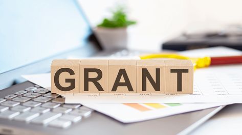 Up to $125,000 in grants to help small businesses grow is now available for everything from expanding operations to creating jobs. Same Day Loans, Payday Loans Online, Easy Loans, Instant Loans, Online Loans, Loan Application, Loan Officer, Get A Loan, Types Of Loans