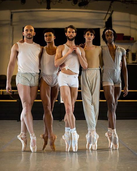 James B Whiteside on Instagram: “Our pointe shoes are on point and also making a point about male dancers dancing on pointe. BOOP! 🥳” Male Dancers, Male Ballet, Ballet Pointe Shoes, Ballet Boys, Dance Forever, Ballet Exercises, Dance Dreams, Male Ballet Dancers, Beautiful Human