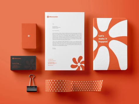 Desain Merek, Corporate Stationary, Stationary Branding, Inspiration Logo Design, Flyer Design Inspiration, Letterhead Design, Stationary Design, Design Brochure, Youtube Logo