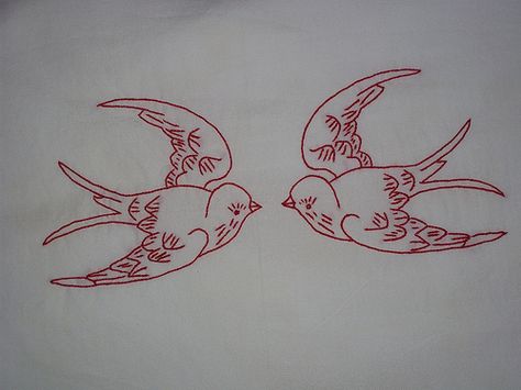 Redwork Pillowcases Redwork Embroidery Patterns, Redwork Machine Embroidery Designs, Redwork Embroidery Designs, Vintage Embroidery Patterns, Redwork Patterns, Machine Embroidery Redwork, Christmas Stitch, New Embroidery, Redwork Embroidery