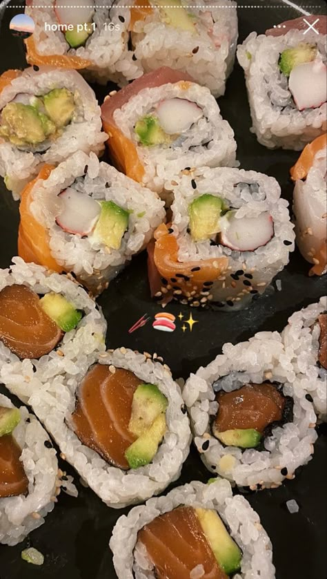 Food Pics Instagram Story, Food Pictures Instagram Story, Aesthetic Food Instagram Story, Instagram Food Story Ideas, Sushi Instagram Story, Sushi Photo Ideas, Story Sushi, Sushi Ig Story, Sushi Aesthetic Instagram Story