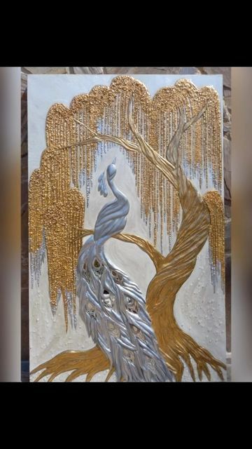 Tree Texture Art, Mirrors Decor, Peacock Wall Decor, Leaf Mirror, Inspiring Nature, Peacock Pictures, Gold Art Painting, Sculpture Art Clay, Art Painting Tools