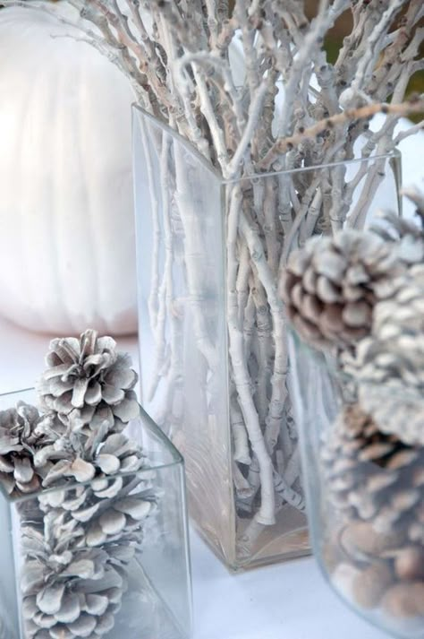 40+ Winter Wonderland Party Decorations & Ideas | momooze.com Winter Wonderland-party, Winter Wedding Centerpieces, Winter Wonderland Decorations, Winter Centerpieces, Winter Wedding Decorations, Winter Table, Winter Wonderland Party, Winter Wonderland Wedding, Wedding Winter