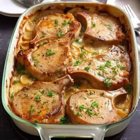 Every time I make this dish, guests ask for the recipe – Recipecs Pork Chops With Scalloped Potatoes, Pork And Potatoes, Creamy Potato Bake, Michael Symon Recipes, Best Scalloped Potatoes, Beef Chops, Pork Dinners, Scalloped Potato, Layered Potato