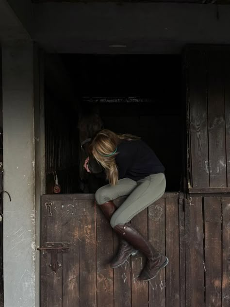 Riding Aesthetic, Horse Riding Aesthetic, Equestrian Aesthetic, Horse Aesthetic, Equestrian Life, Horse Life, Horse Girl, Horseback Riding, Farm Life