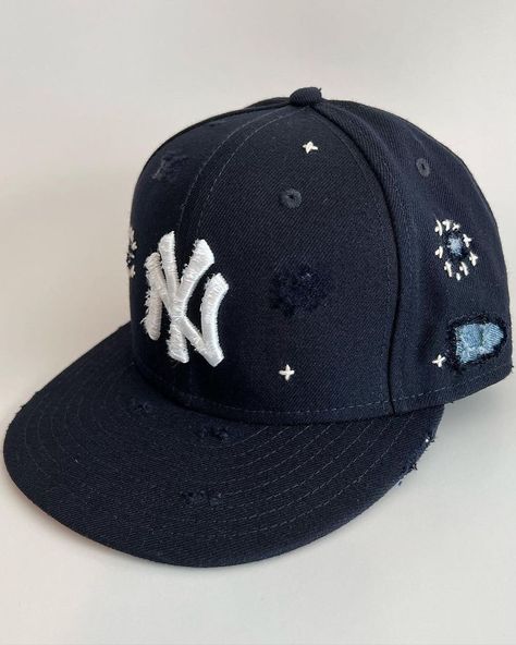 Some Cool Finds: Hat Edition 🔍🧢 This week, we’re exploring unique custom Yankees caps discovered from talented creators. #highstreetvision Cap Hats, Hats Streetwear, Men Hats, Fitted Hat, Streetwear Caps, Denim Diy Clothes, Branded Caps, Custom Caps, Bf Gifts