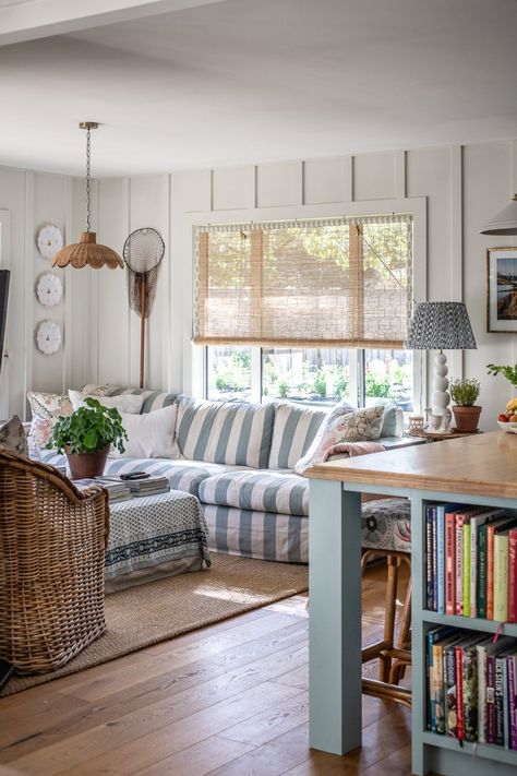 Interiors - Cottonwood and Co Eclectic Coastal Cottage, Cottage Design Living Room, House In The Hamptons Aesthetic, Cottage Home Vibes, Cape Cod Coastal Interior Design, Hampton Cottage Interiors, Vintage Coastal Home Decor, Summer Cottage Living Room, Vintage Danish Interior