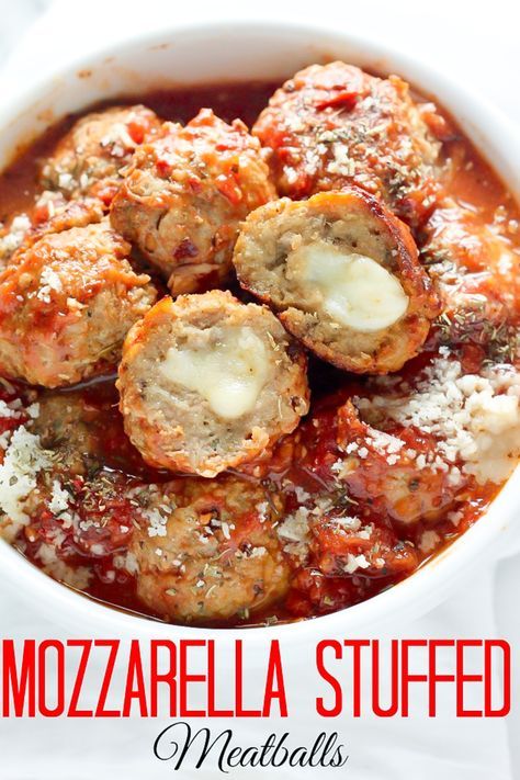 Mozzarella Stuffed Turkey Meatballs, Meatballs Stuffed With Mozzarella, Dinner With Beef, Meatballs For Dinner, Easy Meals To Cook, Italian Turkey Meatballs, Easy Pizza Recipes, Quinoa Stuffing, Ground Turkey Meatballs